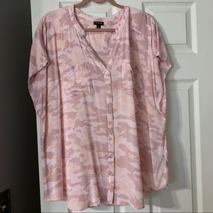 Torrid pink camo challis top